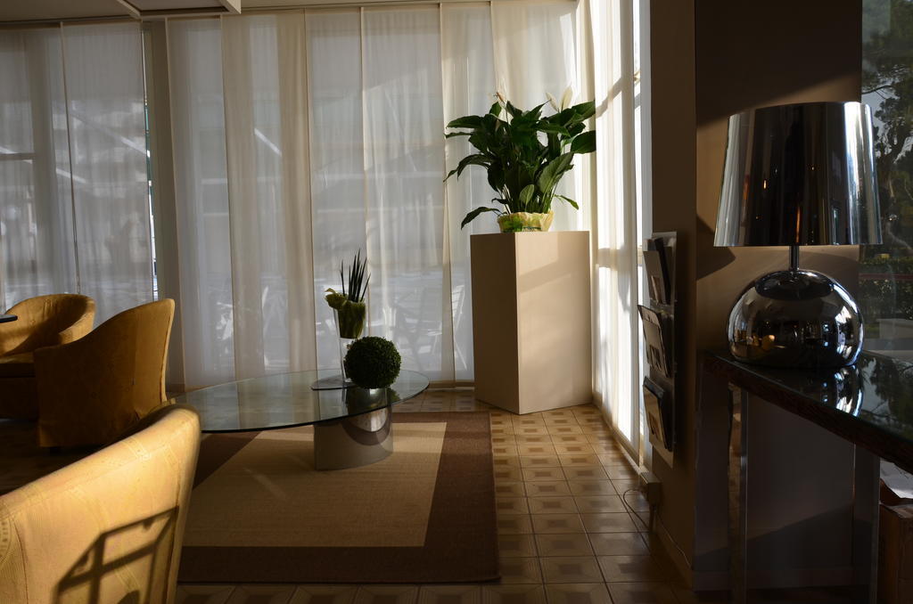 Hotel Mirage Milano Marittima Exteriör bild