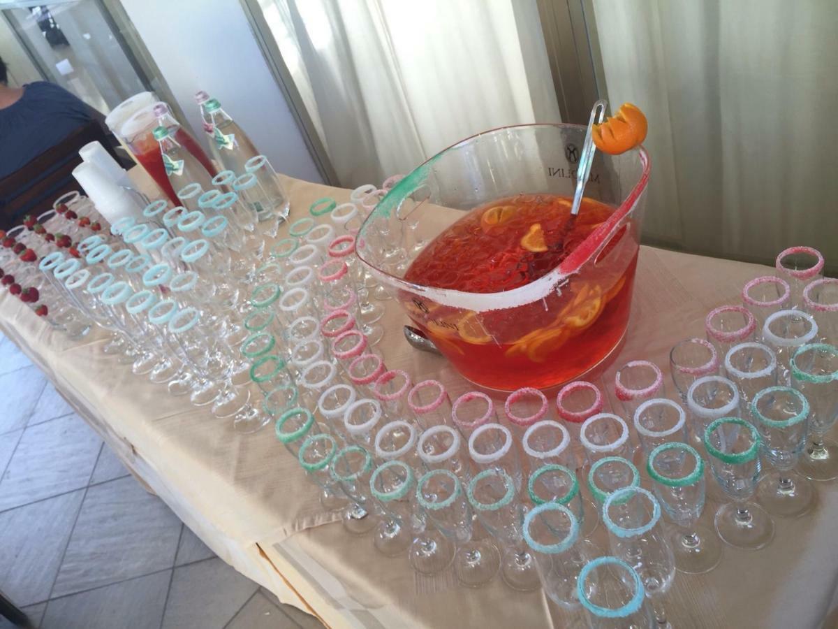 Hotel Mirage Milano Marittima Exteriör bild